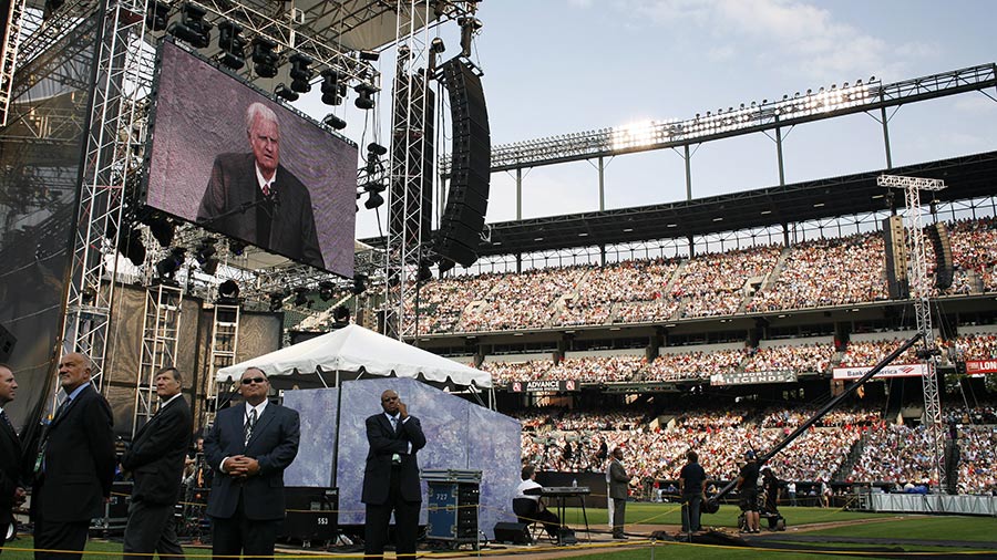 Billy Graham preaches during the Metro Maryland 2006 Festival on July 9, 2006 at Oriole Park at Camden Yards in Baltimore, Maryland. Franklin Graham, son of Billy Graham, led the three-day-program filled with music, prayers and gospel messages.