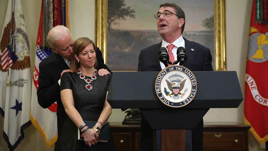 Joe Biden Whispering in Stephanie Carter's ear During Swearing in. - 900